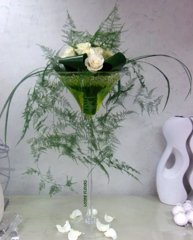 Composition dans vase martini
